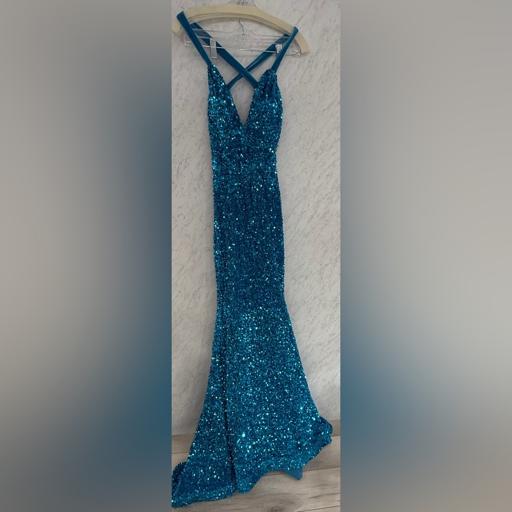 Stunning Portia and Scarlett Teal Sequined Velvet Gown